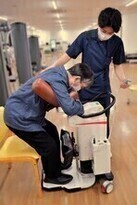 移乗サポートロボット3下肢伸展