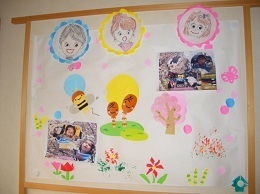 子供の写真と似顔絵