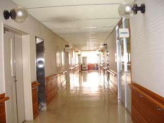 院内（廊下）
