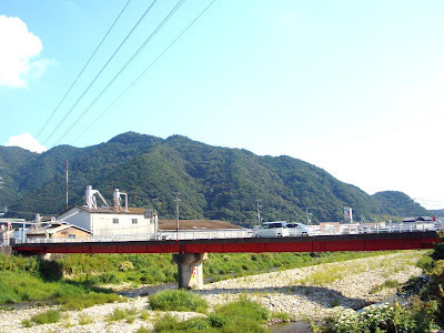 山と川のある風景