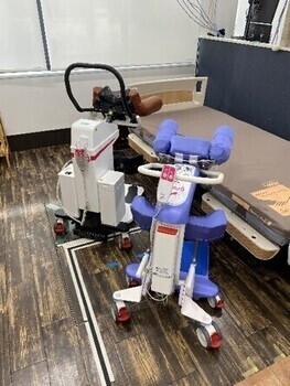 移乗支援ロボットHUGの画像